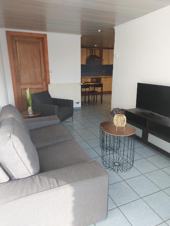 Appartement Rdc Plein Centre Avec Terrasse Visé Exterior foto